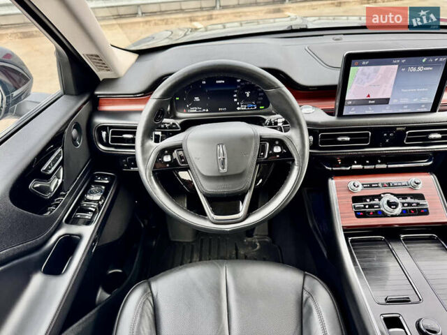 Сірий Лінкольн Авіатор, об'ємом двигуна 2.95 л та пробігом 35 тис. км за 52500 $, фото 56 на Automoto.ua