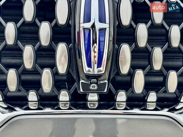 Сірий Лінкольн Авіатор, об'ємом двигуна 2.95 л та пробігом 35 тис. км за 52500 $, фото 23 на Automoto.ua