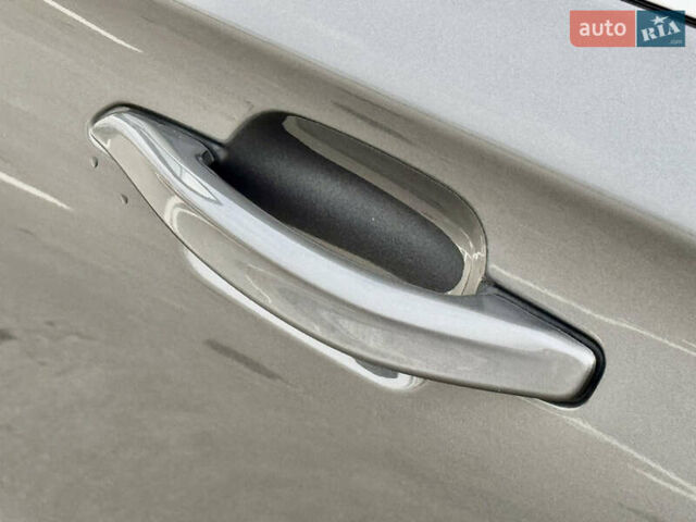Сірий Лінкольн Авіатор, об'ємом двигуна 2.95 л та пробігом 35 тис. км за 52500 $, фото 25 на Automoto.ua