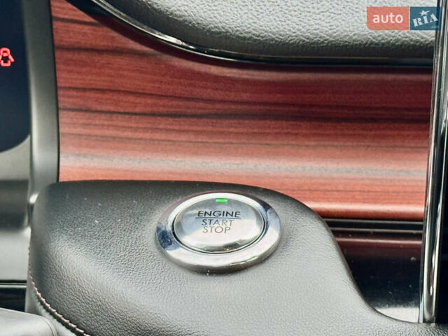 Сірий Лінкольн Авіатор, об'ємом двигуна 2.95 л та пробігом 35 тис. км за 52500 $, фото 49 на Automoto.ua