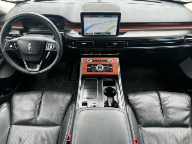 Серый Линкольн Авиатор, объемом двигателя 3 л и пробегом 21 тыс. км за 14000 $, фото 5 на Automoto.ua