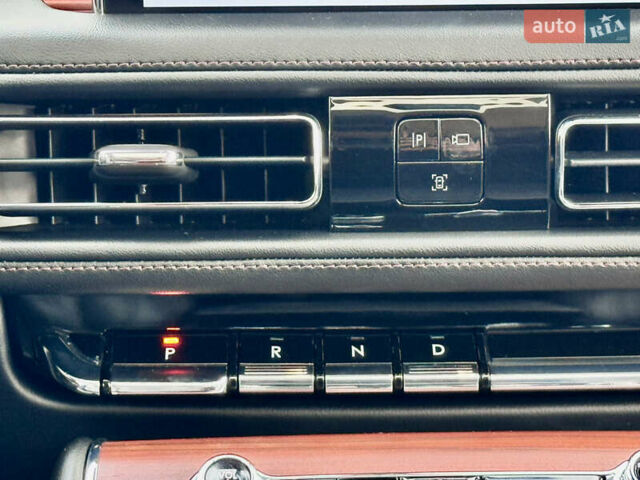 Сірий Лінкольн Авіатор, об'ємом двигуна 2.95 л та пробігом 35 тис. км за 52500 $, фото 48 на Automoto.ua