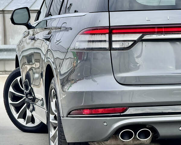 Сірий Лінкольн Авіатор, об'ємом двигуна 2.95 л та пробігом 35 тис. км за 52500 $, фото 18 на Automoto.ua