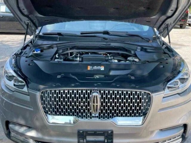 Сірий Лінкольн Авіатор, об'ємом двигуна 0 л та пробігом 50 тис. км за 12400 $, фото 4 на Automoto.ua