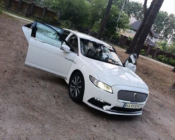 Білий Лінкольн Континенталь, об'ємом двигуна 3.73 л та пробігом 36 тис. км за 27350 $, фото 12 на Automoto.ua
