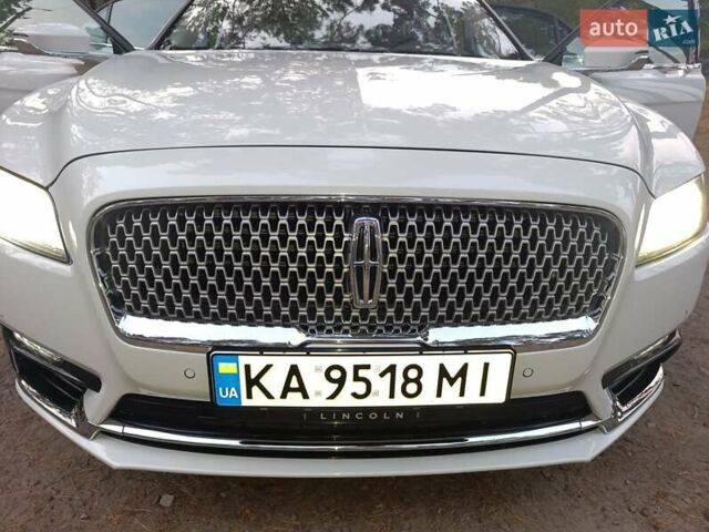 Білий Лінкольн Континенталь, об'ємом двигуна 3.73 л та пробігом 36 тис. км за 27350 $, фото 11 на Automoto.ua