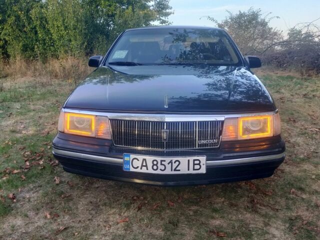 Чорний Лінкольн Континенталь, об'ємом двигуна 3 л та пробігом 2 тис. км за 10000 $, фото 7 на Automoto.ua