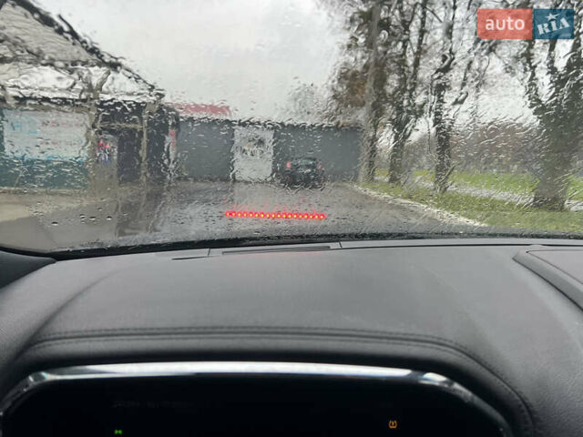 Линкольн Континенталь 2016 в Харькове на Automoto.ua Черный Линкольн Континенталь, объемом двигателя 3 л и пробегом 120 тыс. км за 20000 $, фото 13 на Automoto.ua