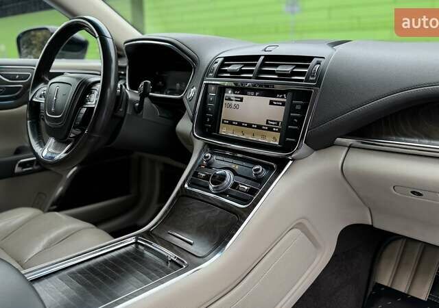 Линкольн Континенталь 2016 в Киеве на Automoto.ua Черный Линкольн Континенталь, объемом двигателя 2.69 л и пробегом 155 тыс. км за 18000 $, фото 21 на Automoto.ua