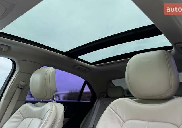 Чорний Лінкольн Континенталь, об'ємом двигуна 2.69 л та пробігом 155 тис. км за 17400 $, фото 33 на Automoto.ua