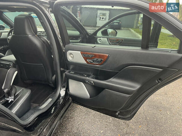 Линкольн Континенталь 2016 в Харькове на Automoto.ua Черный Линкольн Континенталь, объемом двигателя 3 л и пробегом 120 тыс. км за 20000 $, фото 8 на Automoto.ua