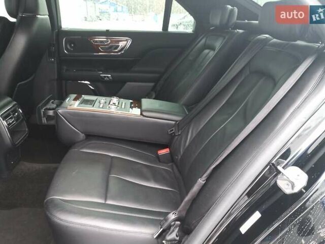 Чорний Лінкольн Континенталь, об'ємом двигуна 2.69 л та пробігом 59 тис. км за 17900 $, фото 19 на Automoto.ua