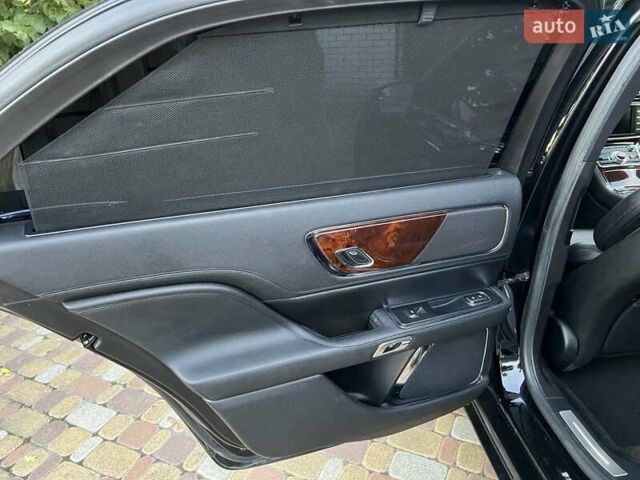 Чорний Лінкольн Континенталь, об'ємом двигуна 3.73 л та пробігом 59 тис. км за 18900 $, фото 15 на Automoto.ua