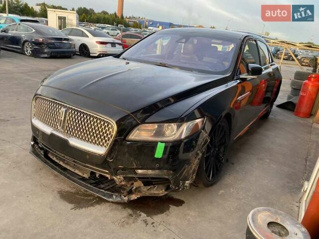 Черный Линкольн Континенталь, объемом двигателя 2.96 л и пробегом 79 тыс. км за 12800 $, фото 2 на Automoto.ua