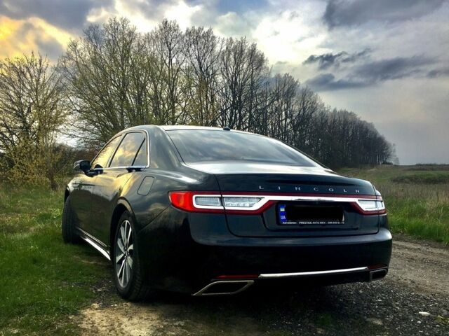 Чорний Лінкольн Континенталь, об'ємом двигуна 0 л та пробігом 180 тис. км за 23900 $, фото 2 на Automoto.ua