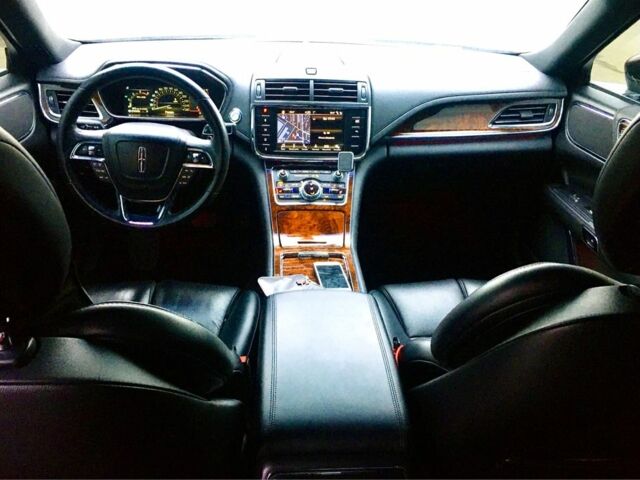 Чорний Лінкольн Континенталь, об'ємом двигуна 0 л та пробігом 180 тис. км за 23900 $, фото 3 на Automoto.ua