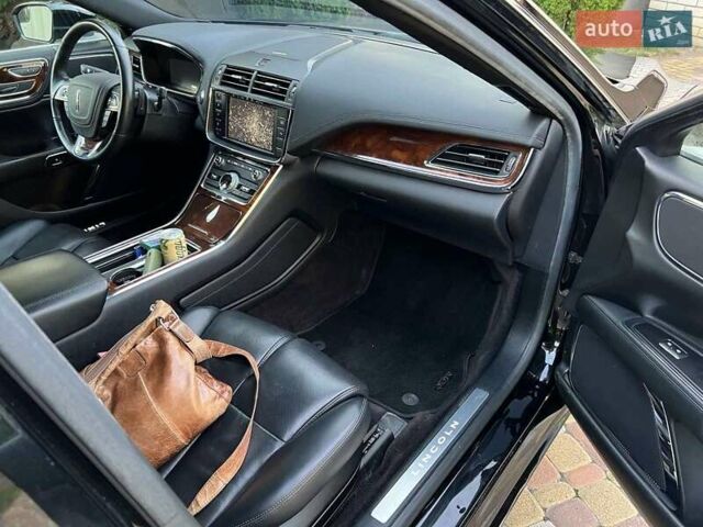 Чорний Лінкольн Континенталь, об'ємом двигуна 3.73 л та пробігом 59 тис. км за 18900 $, фото 9 на Automoto.ua
