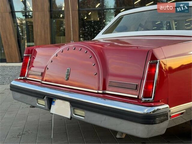 Червоний Лінкольн Континенталь, об'ємом двигуна 5.7 л та пробігом 129 тис. км за 97000 $, фото 16 на Automoto.ua