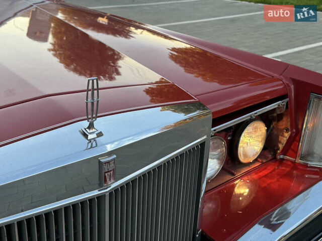 Червоний Лінкольн Континенталь, об'ємом двигуна 5.7 л та пробігом 129 тис. км за 97000 $, фото 25 на Automoto.ua