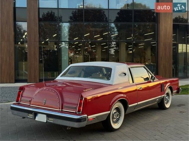 Червоний Лінкольн Континенталь, об'ємом двигуна 5.7 л та пробігом 129 тис. км за 97000 $, фото 17 на Automoto.ua