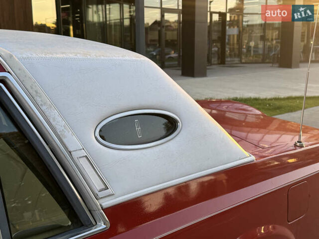 Червоний Лінкольн Континенталь, об'ємом двигуна 5.7 л та пробігом 129 тис. км за 97000 $, фото 11 на Automoto.ua