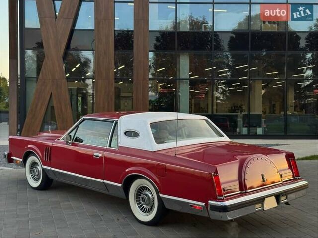 Червоний Лінкольн Континенталь, об'ємом двигуна 5.7 л та пробігом 129 тис. км за 97000 $, фото 13 на Automoto.ua