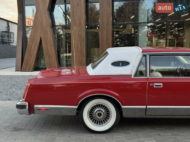 Червоний Лінкольн Континенталь, об'ємом двигуна 5.7 л та пробігом 129 тис. км за 97000 $, фото 21 на Automoto.ua