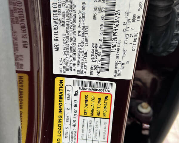 Красный Линкольн Континенталь, объемом двигателя 2.69 л и пробегом 69 тыс. км за 19400 $, фото 39 на Automoto.ua