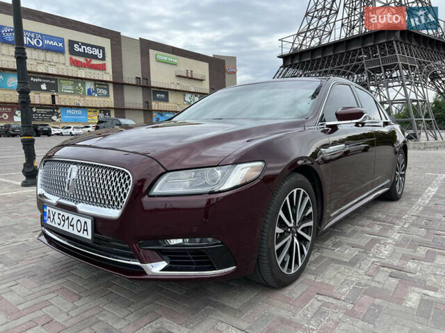 Красный Линкольн Континенталь, объемом двигателя 2.69 л и пробегом 69 тыс. км за 19400 $, фото 1 на Automoto.ua