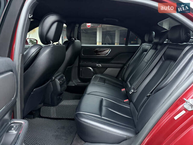 Красный Линкольн Континенталь, объемом двигателя 3.73 л и пробегом 110 тыс. км за 13300 $, фото 37 на Automoto.ua