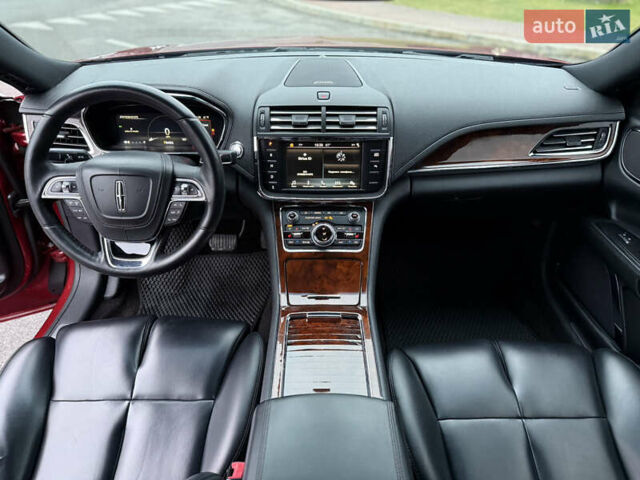 Красный Линкольн Континенталь, объемом двигателя 3.73 л и пробегом 110 тыс. км за 13300 $, фото 35 на Automoto.ua