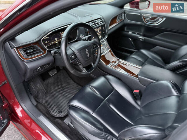 Красный Линкольн Континенталь, объемом двигателя 3.73 л и пробегом 110 тыс. км за 13300 $, фото 25 на Automoto.ua