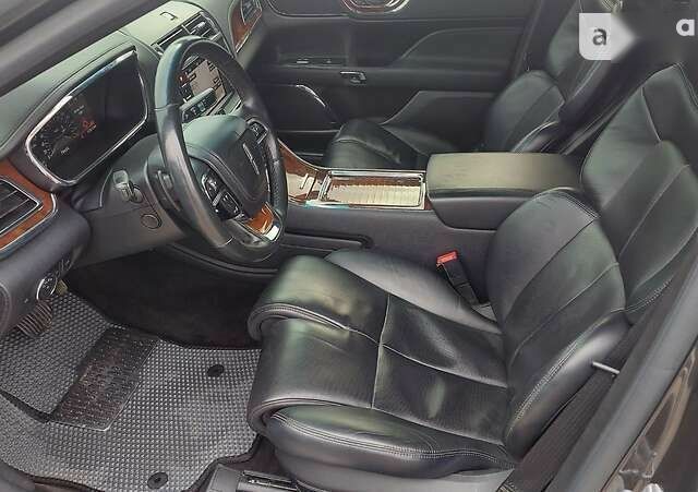 Линкольн Континенталь, объемом двигателя 3 л и пробегом 71 тыс. км за 22499 $, фото 12 на Automoto.ua