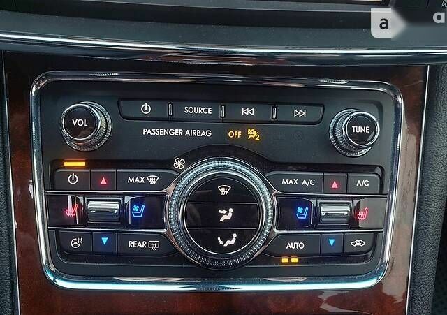 Линкольн Континенталь, объемом двигателя 3 л и пробегом 71 тыс. км за 22499 $, фото 16 на Automoto.ua