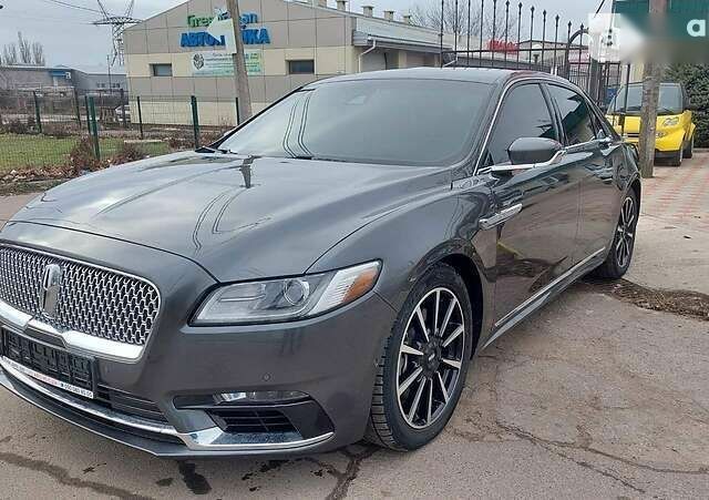 Линкольн Континенталь, объемом двигателя 3 л и пробегом 71 тыс. км за 22499 $, фото 2 на Automoto.ua