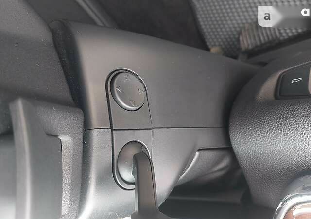 Линкольн Континенталь, объемом двигателя 3 л и пробегом 71 тыс. км за 22499 $, фото 14 на Automoto.ua