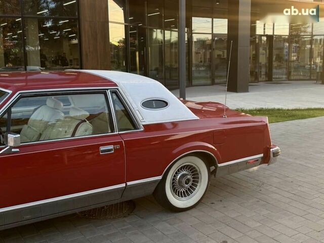 Линкольн Континенталь, объемом двигателя 5.7 л и пробегом 129 тыс. км за 97000 $, фото 4 на Automoto.ua