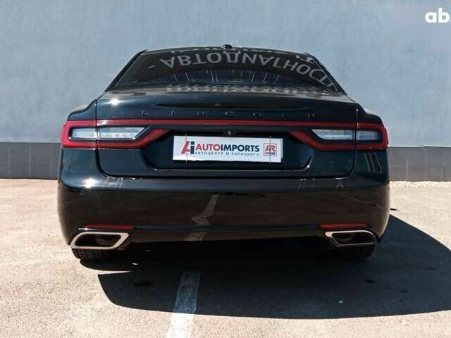 Линкольн Континенталь, объемом двигателя 2.7 л и пробегом 59 тыс. км за 17500 $, фото 7 на Automoto.ua