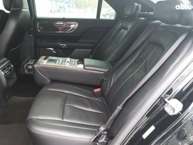 Линкольн Континенталь, объемом двигателя 2.7 л и пробегом 59 тыс. км за 17500 $, фото 19 на Automoto.ua