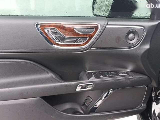 Лінкольн Континенталь, об'ємом двигуна 2.7 л та пробігом 59 тис. км за 17900 $, фото 13 на Automoto.ua