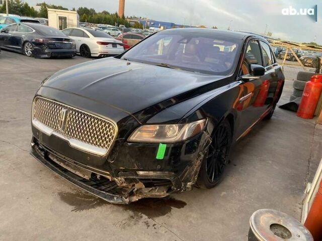 Линкольн Континенталь, объемом двигателя 3 л и пробегом 79 тыс. км за 12800 $, фото 2 на Automoto.ua