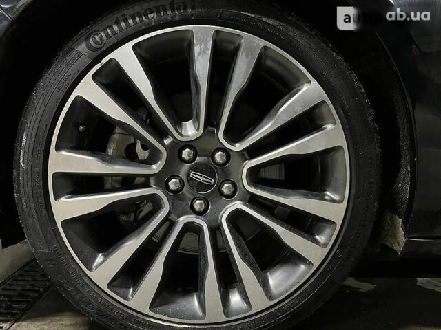 Лінкольн Континенталь, об'ємом двигуна 3.7 л та пробігом 93 тис. км за 20500 $, фото 14 на Automoto.ua