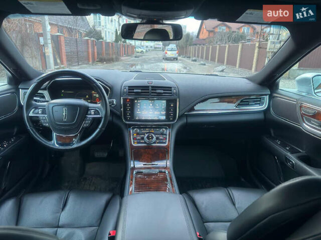 Сірий Лінкольн Континенталь, об'ємом двигуна 2.69 л та пробігом 136 тис. км за 16700 $, фото 3 на Automoto.ua