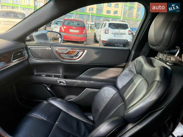 Сірий Лінкольн Континенталь, об'ємом двигуна 2.69 л та пробігом 136 тис. км за 16700 $, фото 14 на Automoto.ua