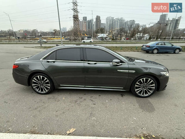 Серый Линкольн Континенталь, объемом двигателя 3.73 л и пробегом 82 тыс. км за 22000 $, фото 10 на Automoto.ua