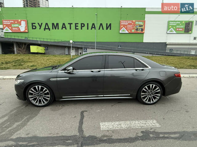 Серый Линкольн Континенталь, объемом двигателя 3.73 л и пробегом 82 тыс. км за 22000 $, фото 15 на Automoto.ua