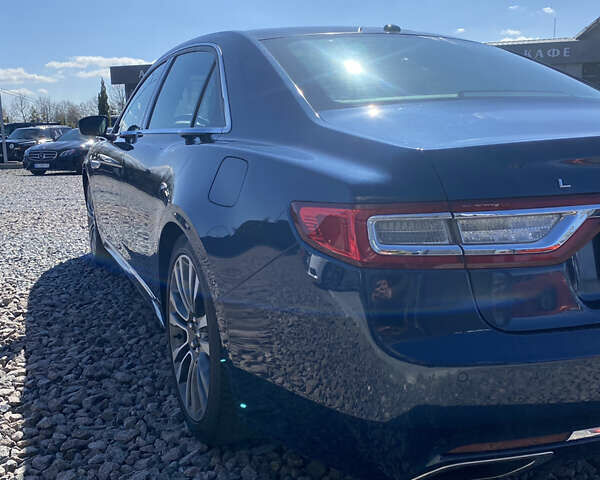 Синий Линкольн Континенталь, объемом двигателя 2.96 л и пробегом 67 тыс. км за 19900 $, фото 5 на Automoto.ua