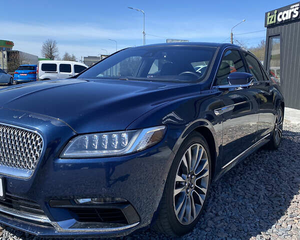 Синий Линкольн Континенталь, объемом двигателя 2.96 л и пробегом 67 тыс. км за 19900 $, фото 4 на Automoto.ua