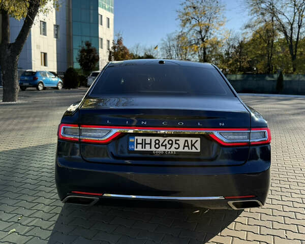 Синий Линкольн Континенталь, объемом двигателя 2.96 л и пробегом 108 тыс. км за 18500 $, фото 4 на Automoto.ua