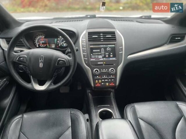 Білий Лінкольн МКС, об'ємом двигуна 2 л та пробігом 1 тис. км за 16000 $, фото 4 на Automoto.ua